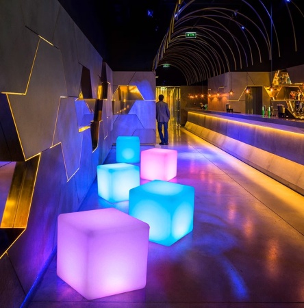 Светильник Куб 10 питание от сети 220В, RGB